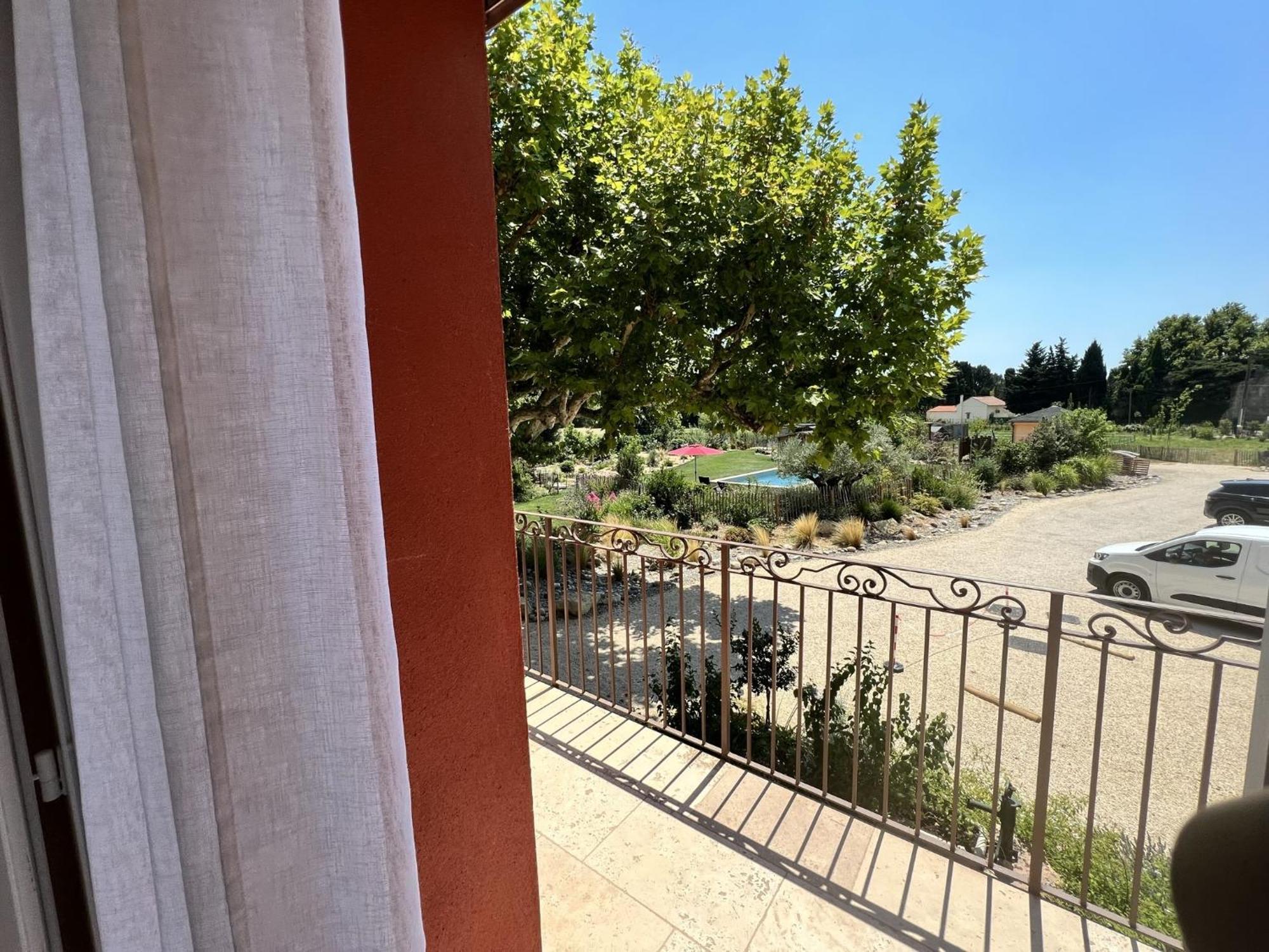 Bed and Breakfast Bastide Des Martelieres Salon-de-Provence Zimmer foto